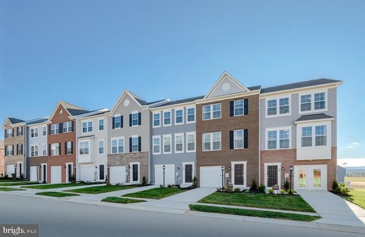 Property Photo:  509 Seeback Drive 243 Lancaster  WV 25414 