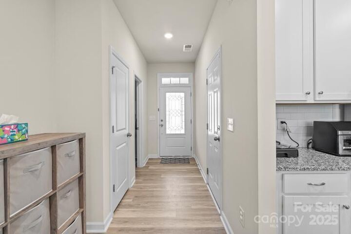 Property Photo: 711 Still Oak Trail SC 29708