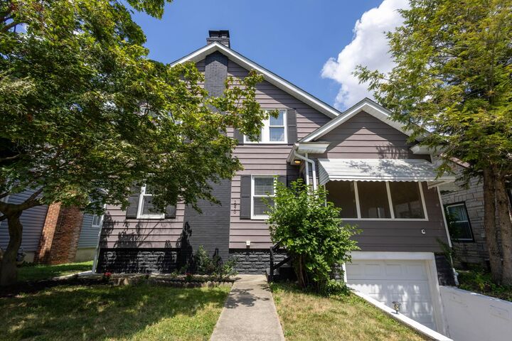 2970 Wicklow Road  Columbus OH 43204 photo