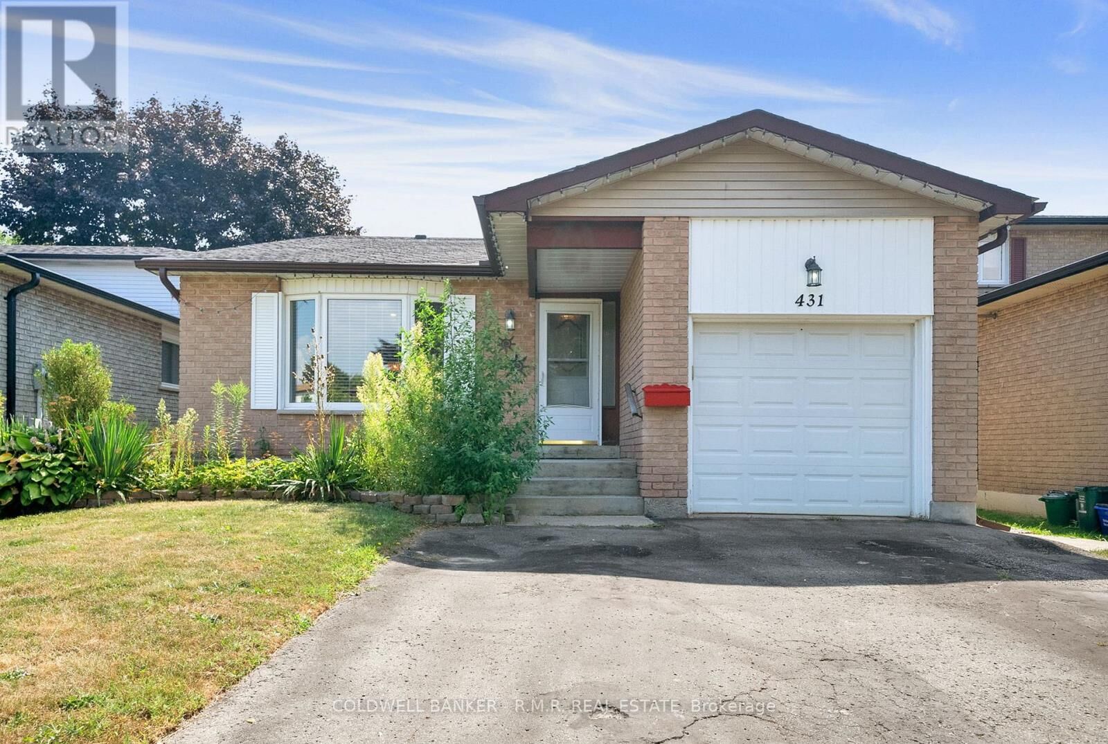 Photo de la propriété:  431 Grange Court  ON L1G 7J1 