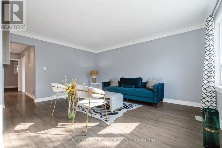 Property Photo:  1303 Northwest Bunnell Drive North  ON L7P 2E2 