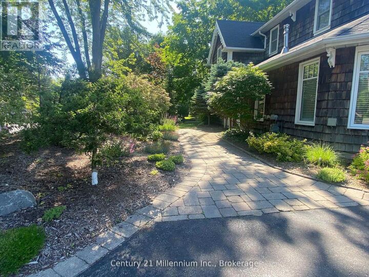 680 Mountain Road  Collingwood ON L9Y 5G3 photo