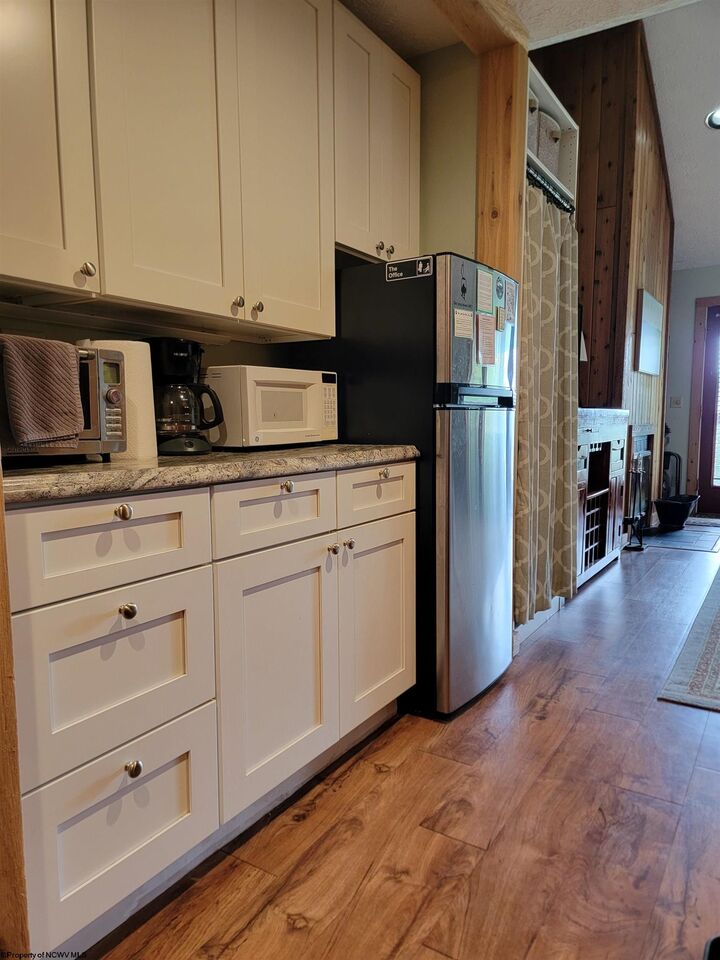 Property Photo: 16 Grizzly Way WV 26260