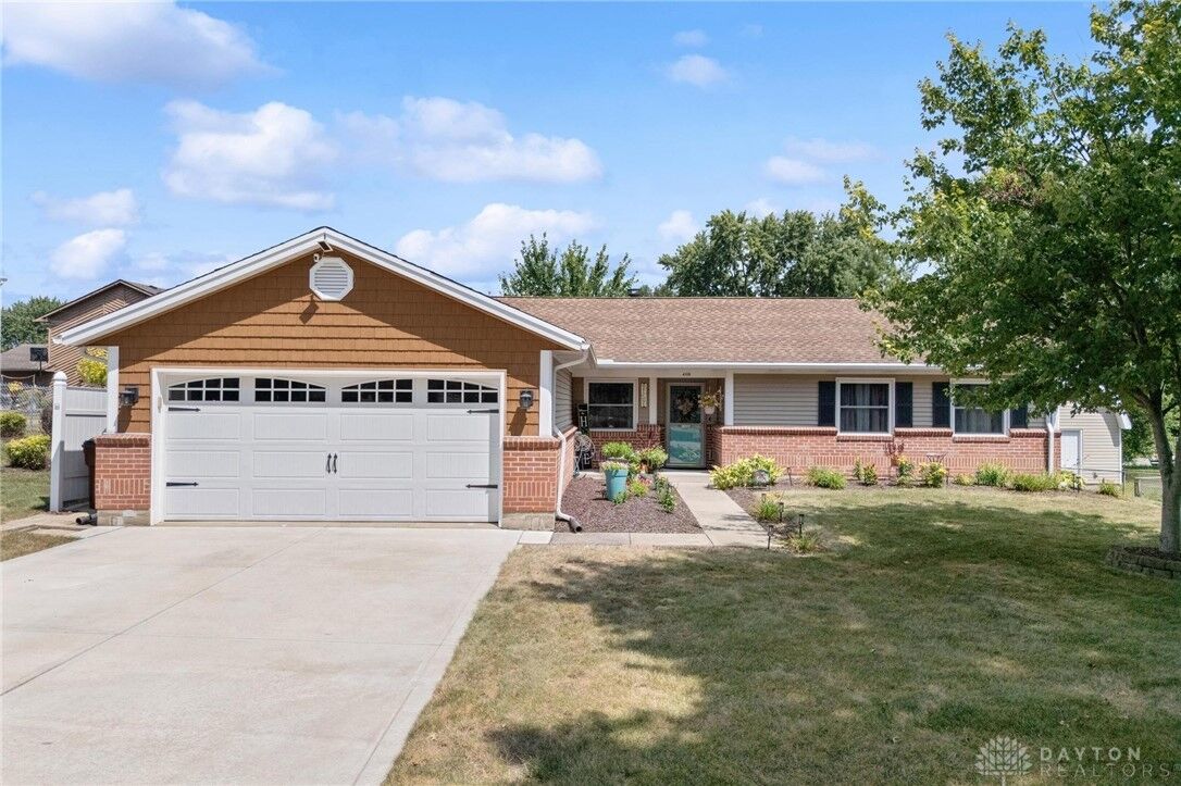 Property Photo: 4105 Rundell Drive OH 45415