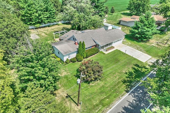 Property Photo: 1824 Ferris Drive IL 62521