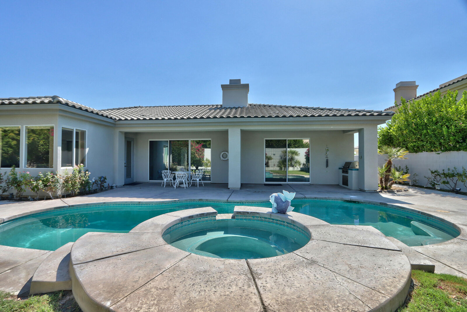 Property Photo:  13 Victoria Falls Drive  CA 92270 