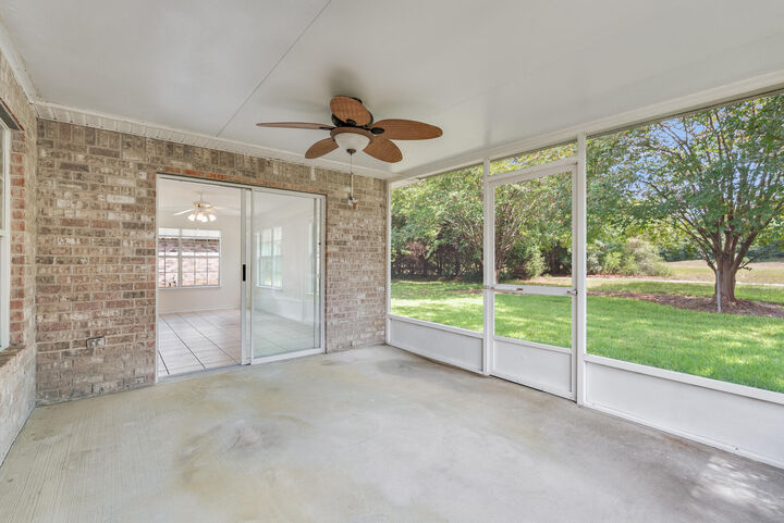 Property Photo:  4277 Armadillo Trail  FL 32578 