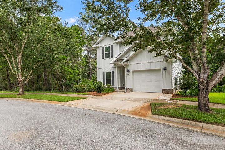 Property Photo:  158 Lafayette Creek  FL 32439 