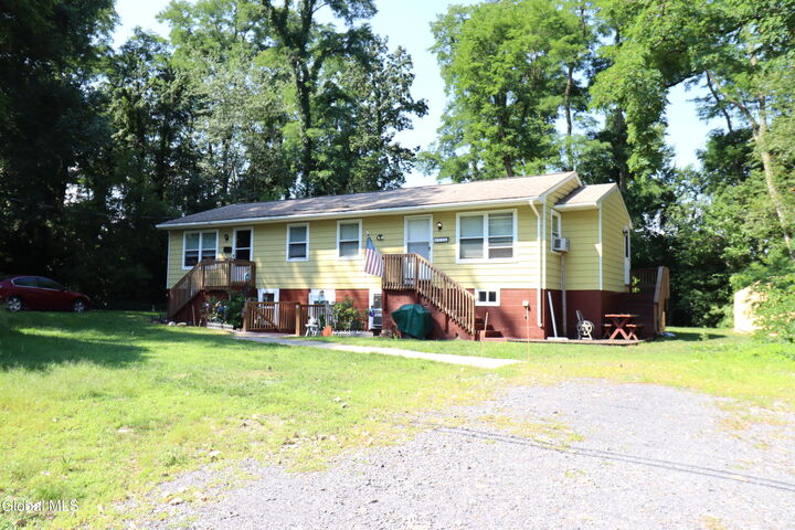 Property Photo:  116 Agnes Avenue  NY 12303 