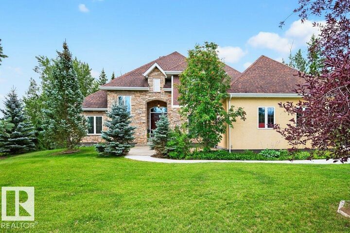 Property Photo: 26 53305 Rge Road 273 AB T7X 3N3