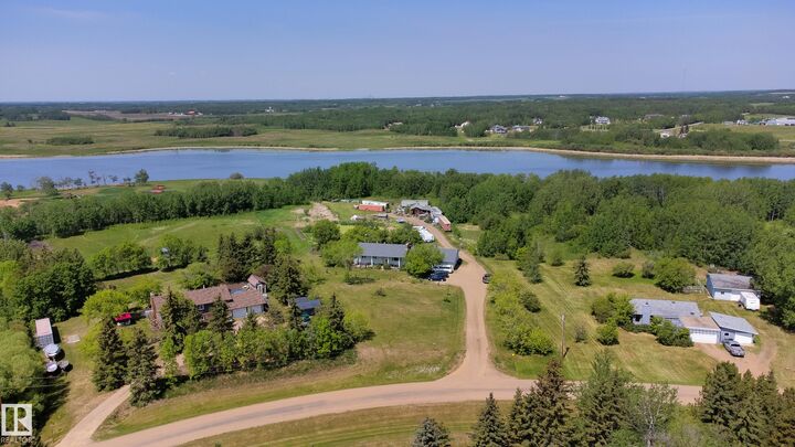 Property Photo: 22458 Twp Road 510 145 AB T8C 1H1