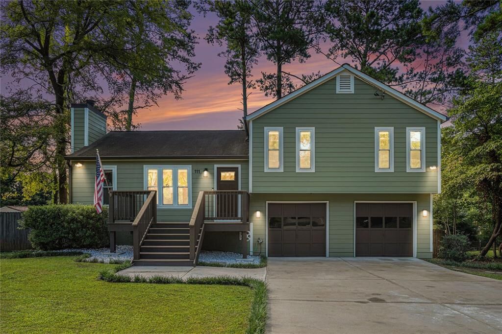 Property Photo:  111 Hartley Woods Drive NE  GA 30144 