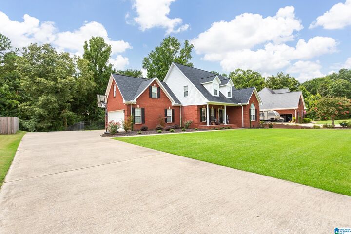 Property Photo: 65 Camelot Lane AL 36207