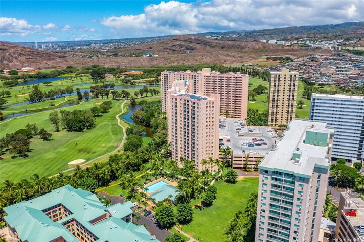 3054 Ala Poha Place 1809  Honolulu HI 96818 photo