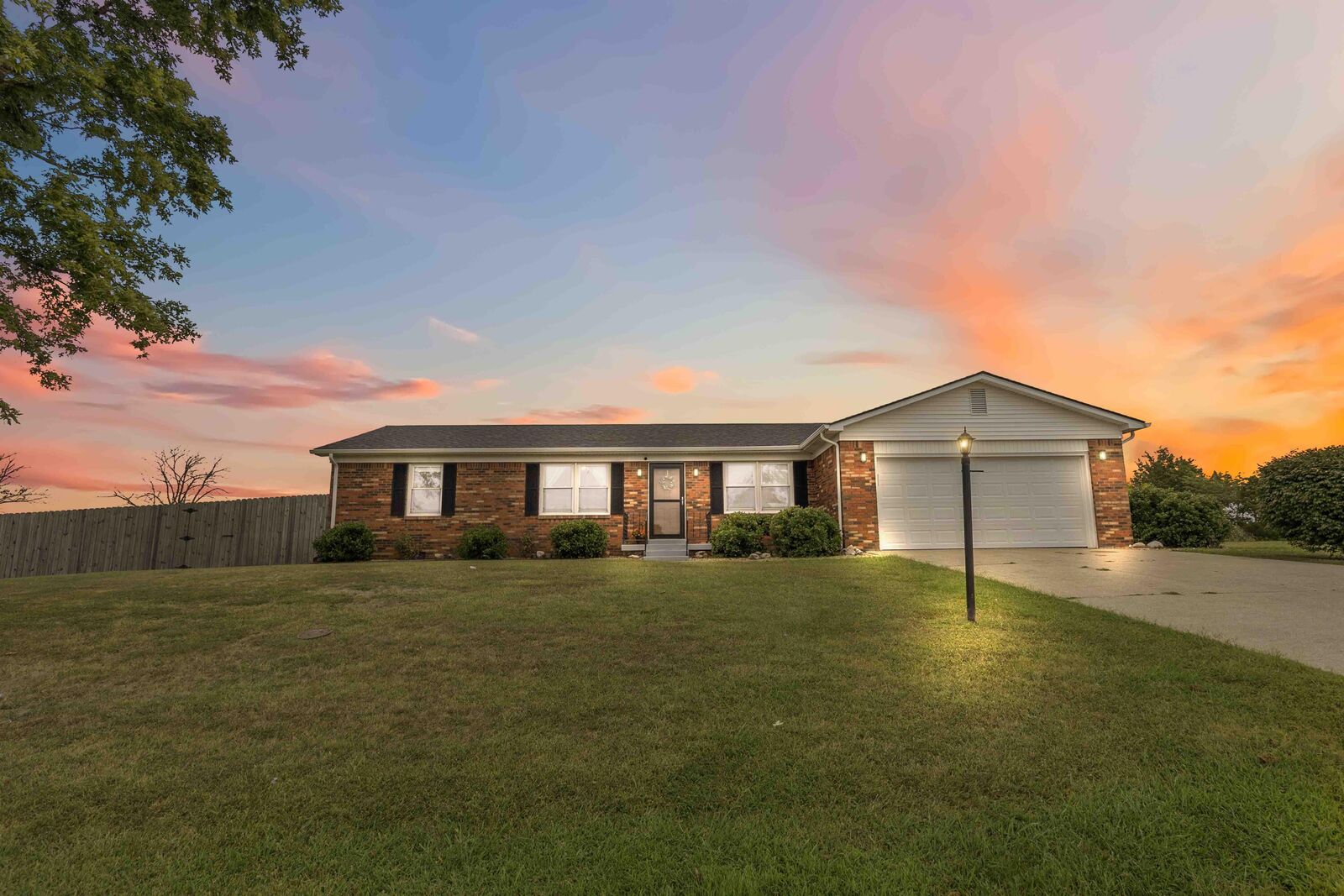 Property Photo:  144 Dallas Drive  KY 40475 