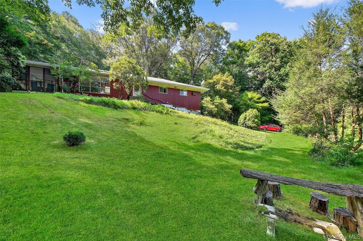 Property Photo:  1590 Croton Lake Road  NY 10598 