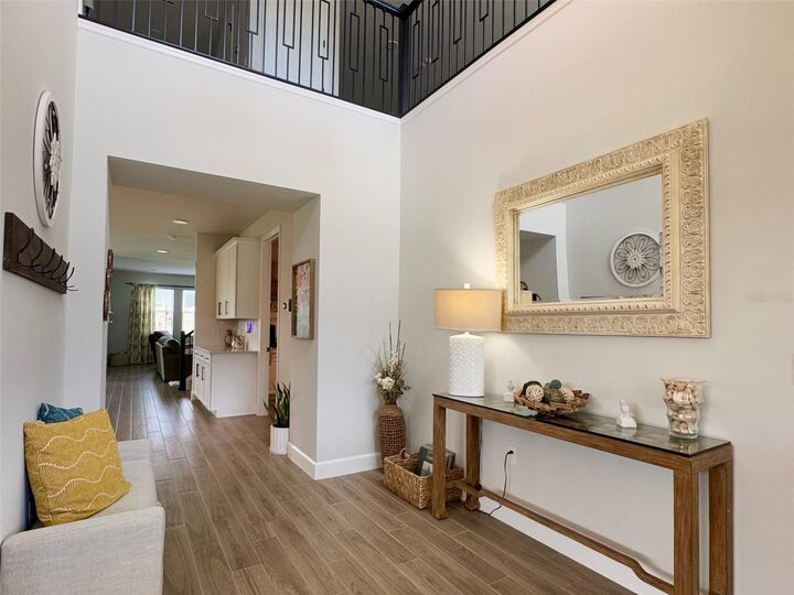 Property Photo: 124 Lake Drive FL 32765