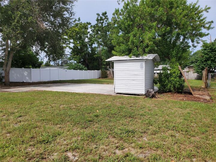Property Photo: 4037 Flamingo Drive FL 34652
