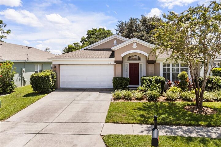 Property Photo: 1259 Snug Harbor Drive FL 32707
