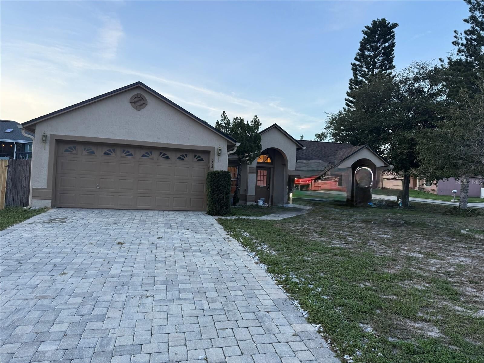 Property Photo:  203 Heronwood Circle  FL 32725 