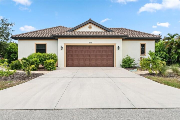 Property Photo:  1109 The Rialto  FL 34285 