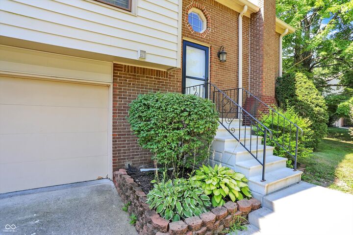 Property Photo:  9270 Doubloon Road  IN 46268 