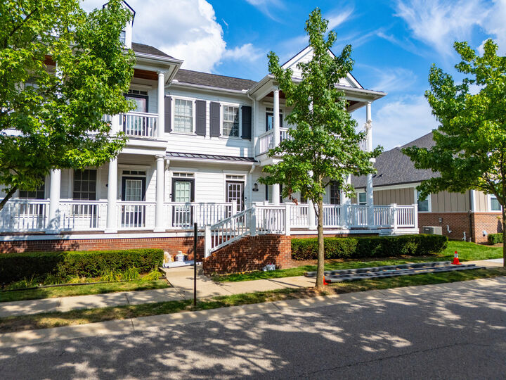 230 Jotham Avenue  Auburn Hills MI 48326 photo
