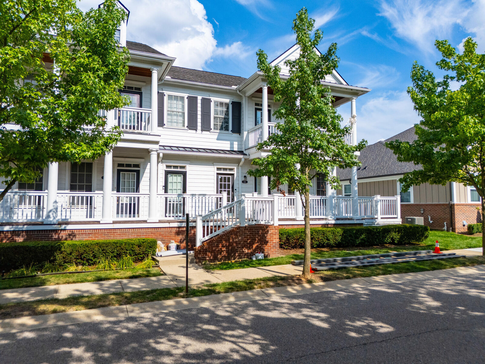 Property Photo:  230 Jotham Avenue  MI 48326 