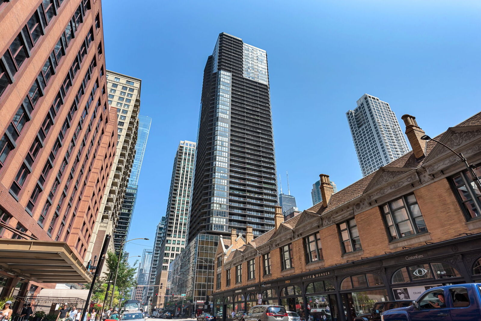 Property Photo: 10 E Ontario Street 4501 IL 60611
