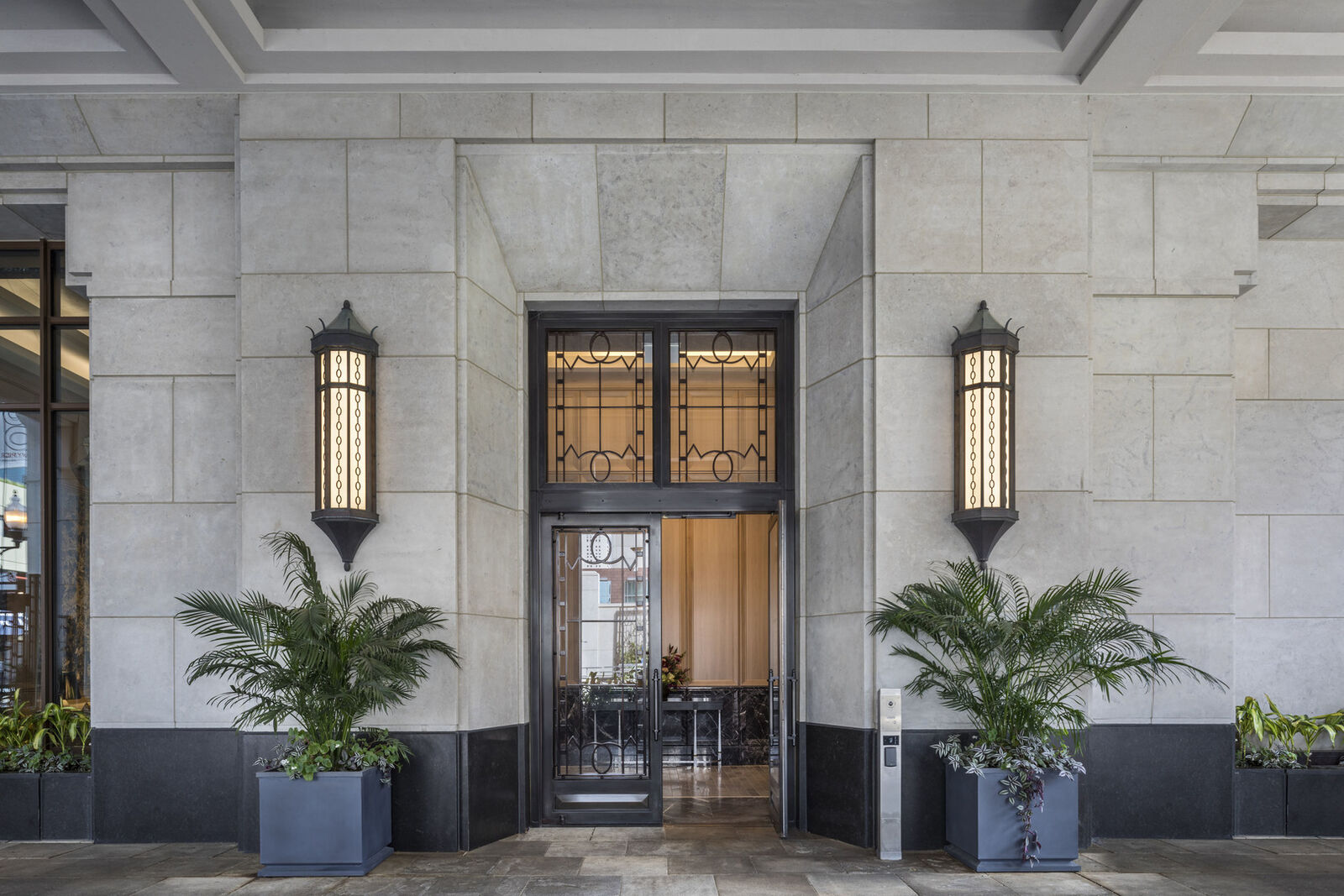 Property Photo:  451 E Grand Avenue 4302  IL 60611