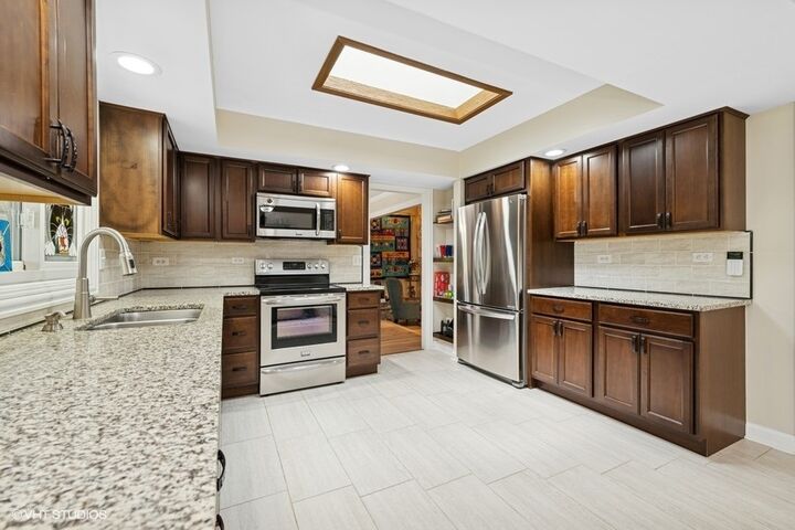 Property Photo:  12219 Baker Terrace  IL 60098 