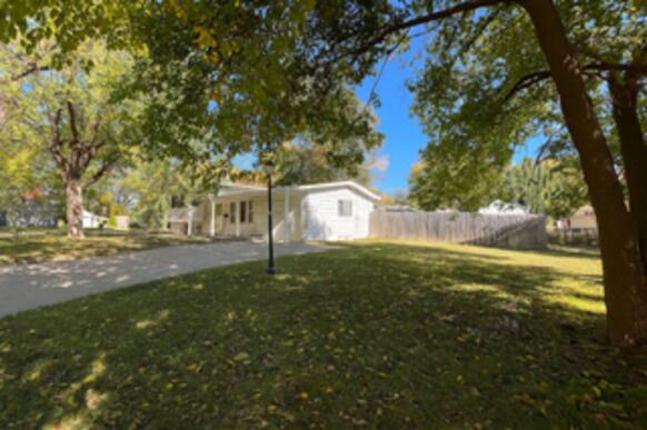 Property Photo:  3 Scarsdale Road  IL 60538