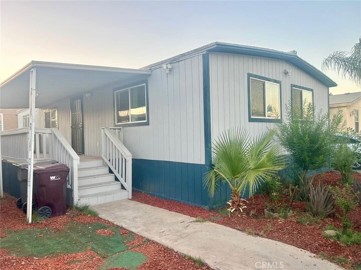 Property Photo:  25350 Santiago Drive 96  CA 92551 