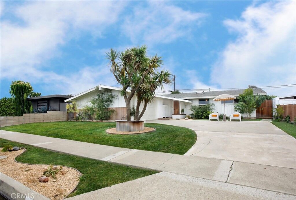 Property Photo:  305 Bowling Green Drive  CA 92626 