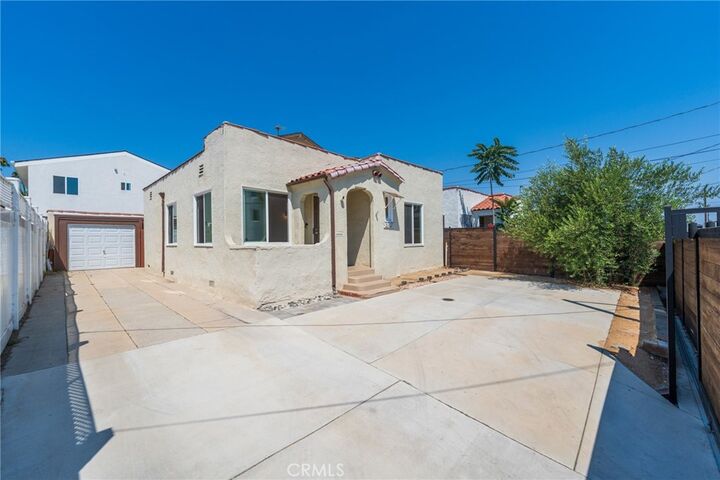 Property Photo:  26021 President Avenue  CA 90710 