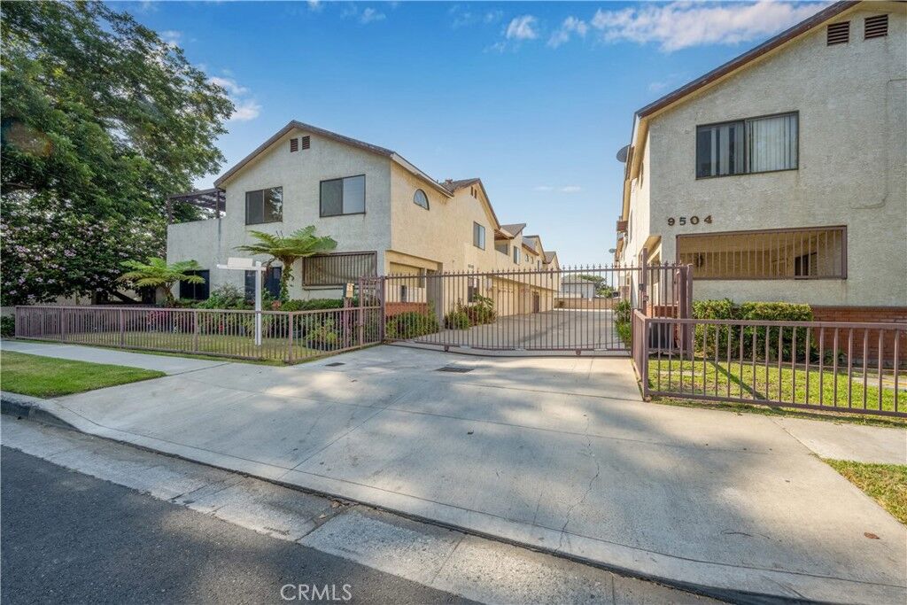 Property Photo:  9504 Harvard Street 107  CA 90706