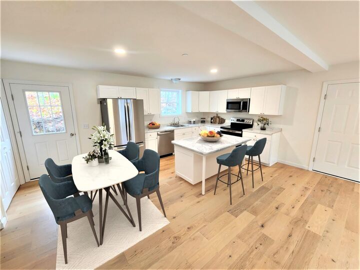 Property Photo: 1 Bedrock Drive 1 ME 04073