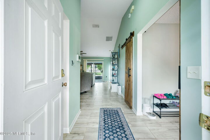 Property Photo:  1827 Woodstone Way  FL 32092 