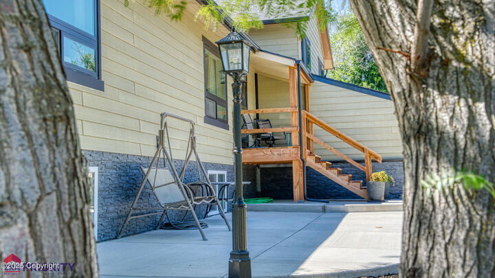 Property Photo: 10 Doe Ct - WY 82718