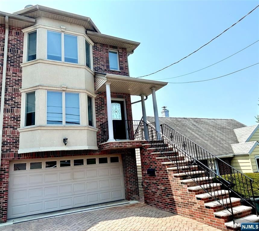Property Photo:  322 E Palisades Boulevard B  NJ 07650 