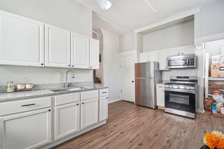 Property Photo: 429 Sherburne Avenue MN 55103