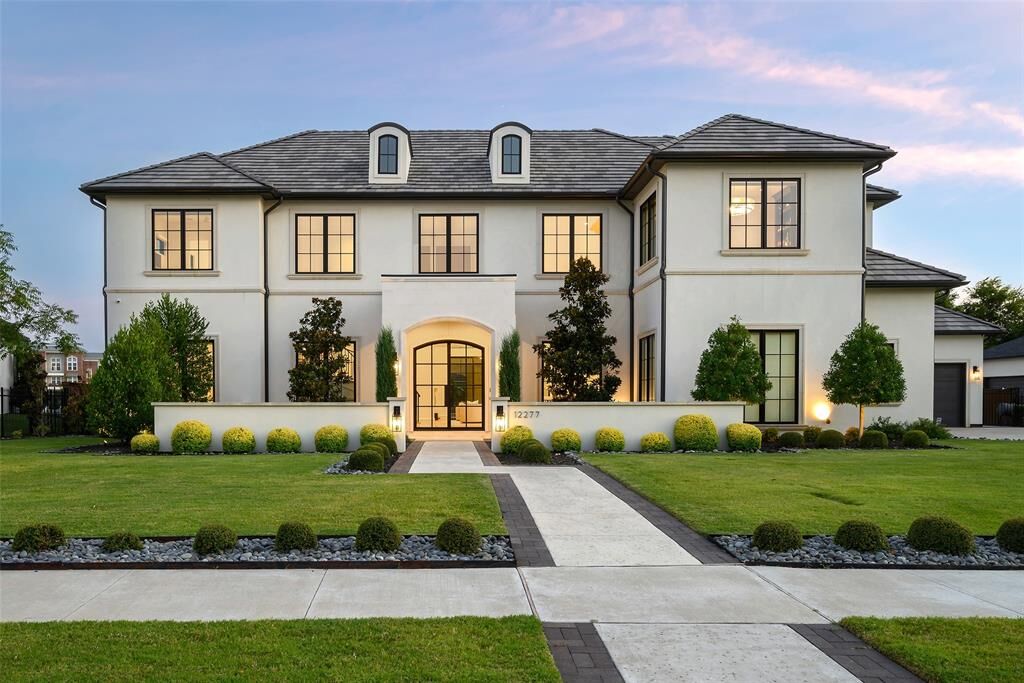 Property Photo: 12277 Farmstead Drive TX 75033