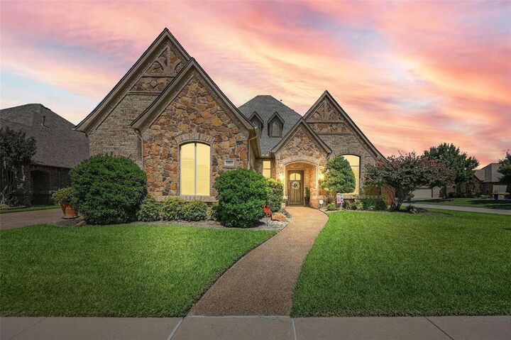 Property Photo: 8000 Long Trail Drive TX 76182