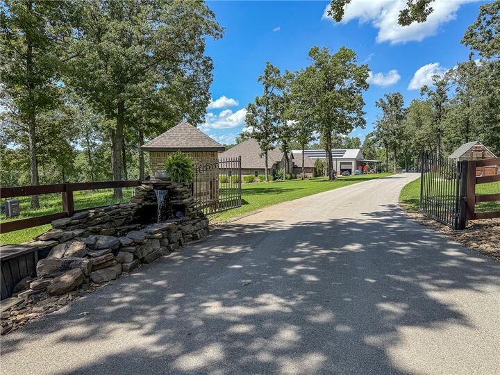 Property Photo:  10107 Noah Road  AR 72736 