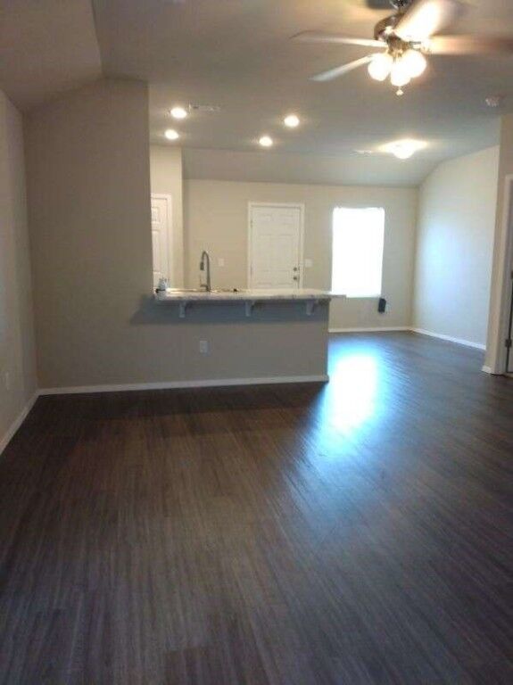 Property Photo:  1505 S Corsac Street  AR 72761 