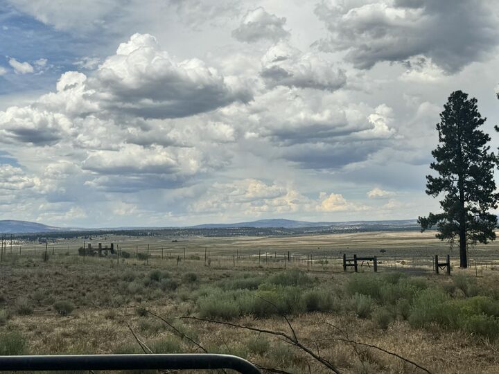 Property Photo:  21617 Anthony Street  OR 97622 