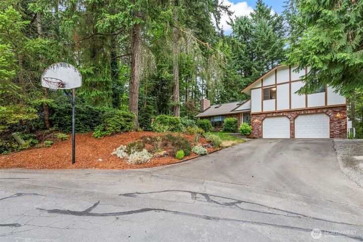 Property Photo:  4009  32nd Avenue Ct NW  WA 98335 