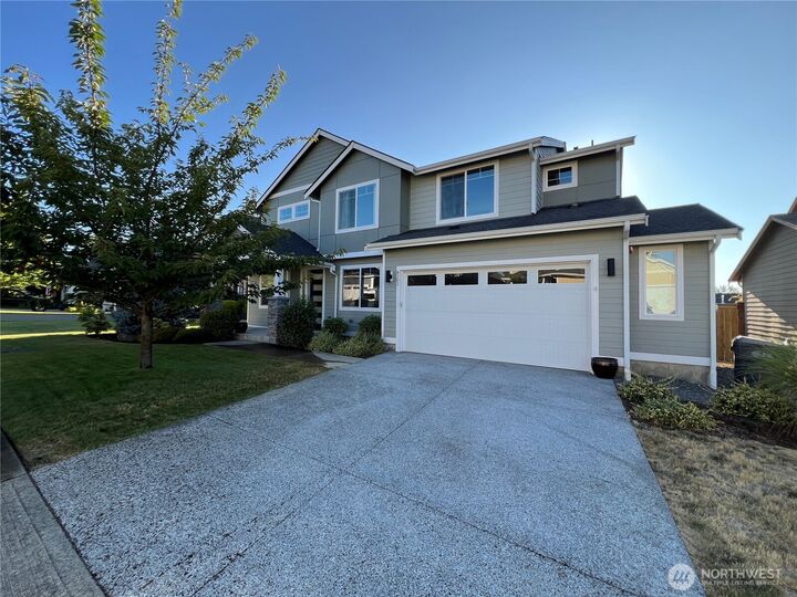 Property Photo:  8202  205 Avenue E  WA 98391 