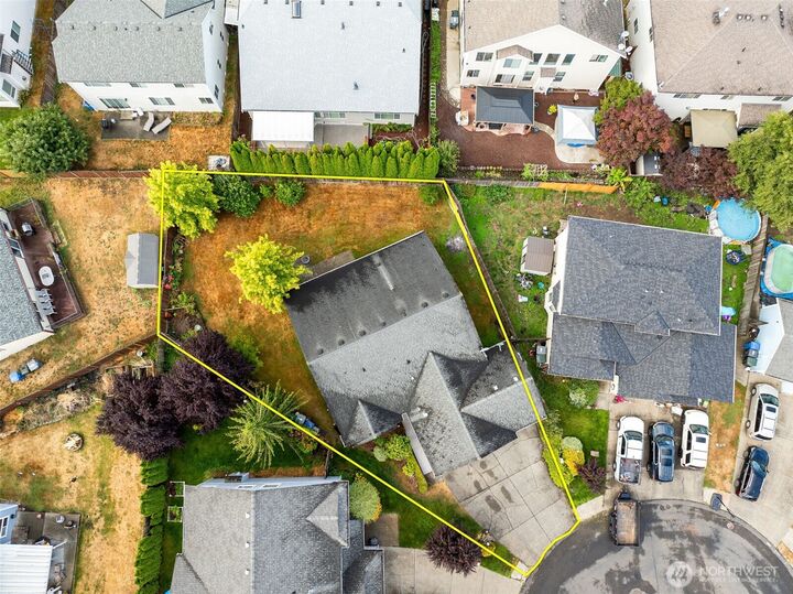 Property Photo: 15006 81st Ave E WA 98375