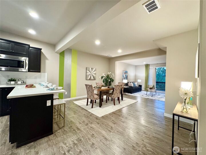 1928  78th Place SE  Everett WA 98203 photo